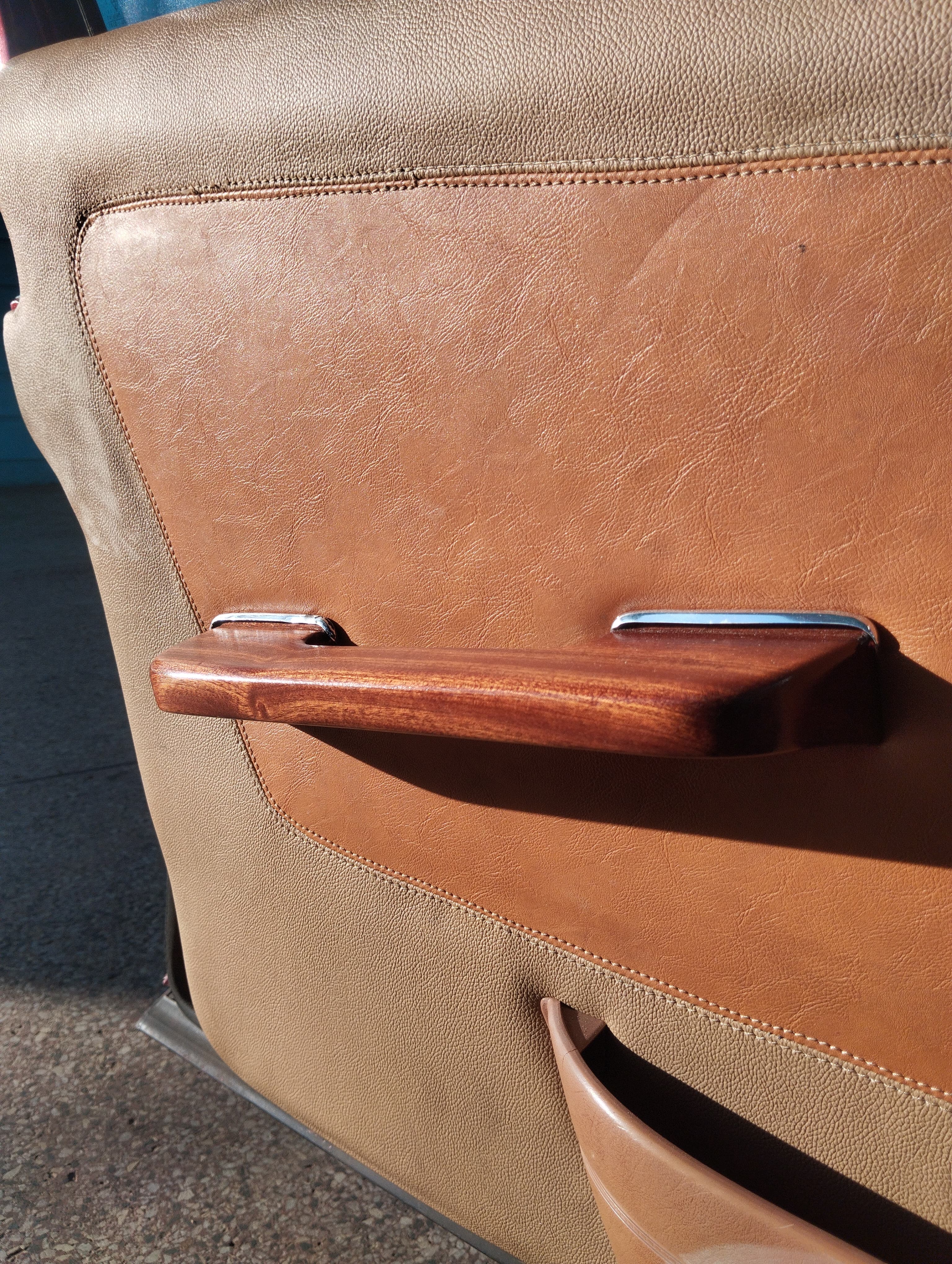 Classic W123 Wood Trim Restoration